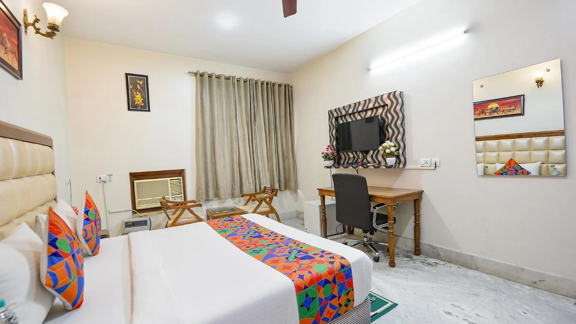 Fabhotel Akashneem - Mgf Metropolitan Mall Γκουργκάον 3*,  Ινδία