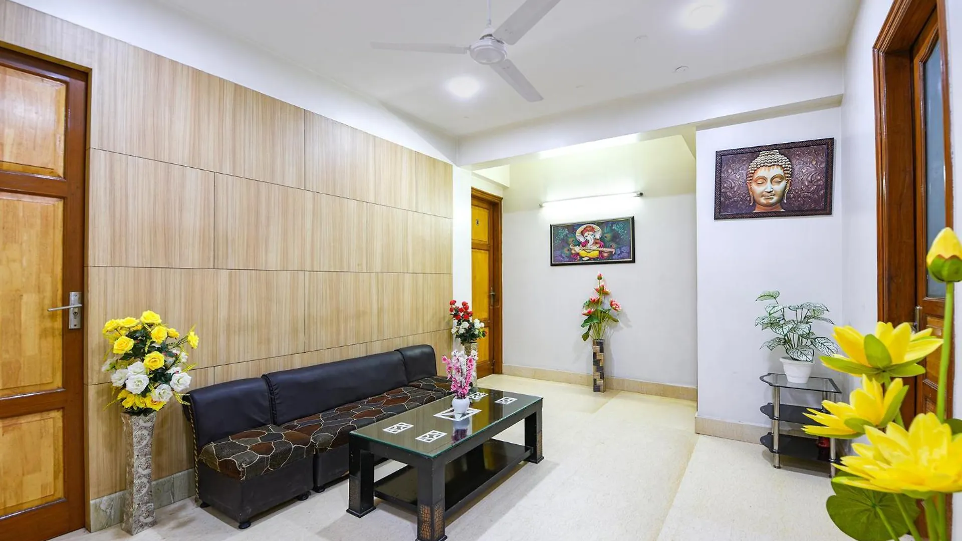 Fabhotel Akashneem - Mgf Metropolitan Mall Γκουργκάον